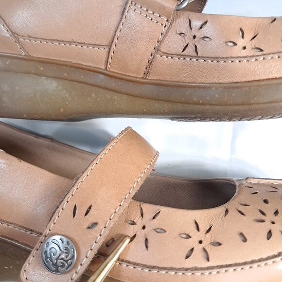 Clarks Shoes Womens sz 7 7M Everlay Bai Mary Jane Strap Comfort Wedge Brown tan - Picture 10 of 13